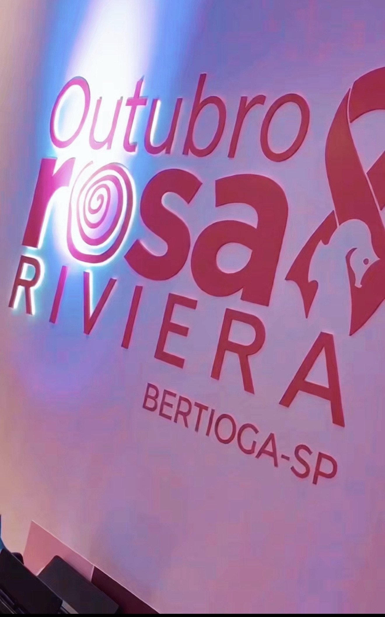 Bertioga tem desfile do Outubro Rosa na Riviera