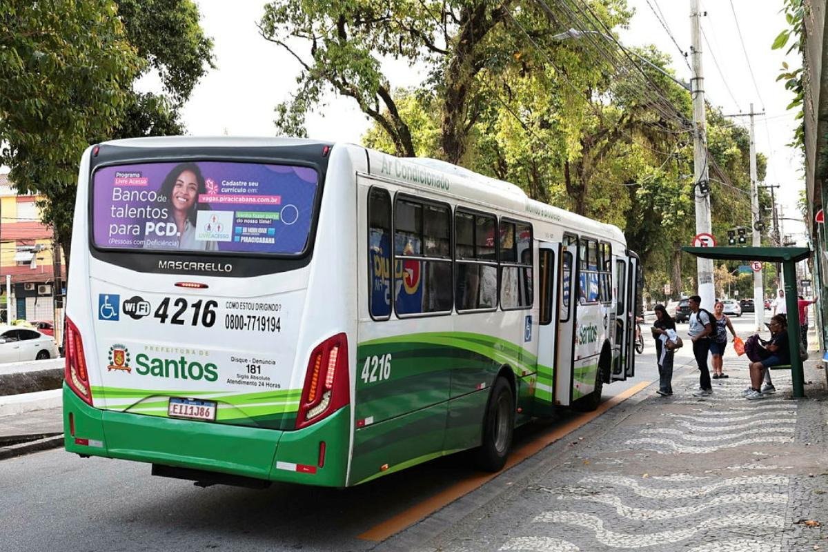 Ônibus serão gratuitos em cidades da Baixada nos dias do Enem